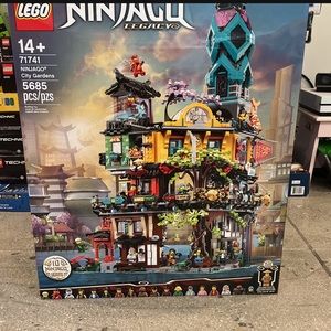 Ninjago city garden 10th anniversary